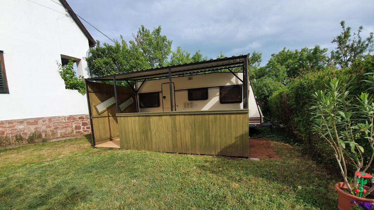 Mandel Camping Paloznak Habitación foto